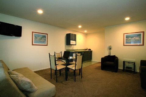 Barringtons Motor Lodge - Accommodation New Zealand 2