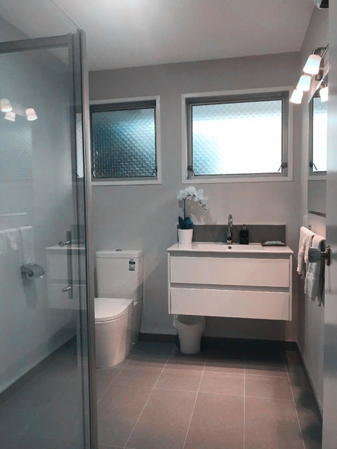 Coachman Motel, Tours & Rentals - Accommodation New Zealand 0