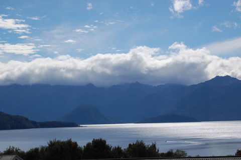 Manapouri Lakeview Motor Inn - Accommodation New Zealand 16