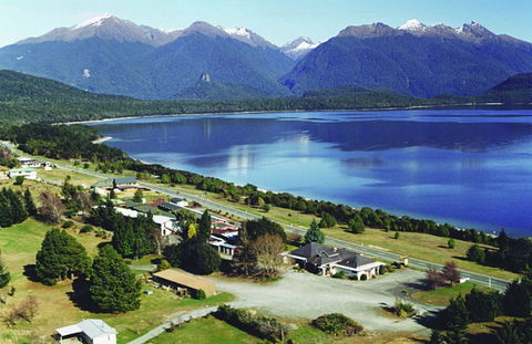 Manapouri Lakeview Motor Inn - Accommodation New Zealand 2