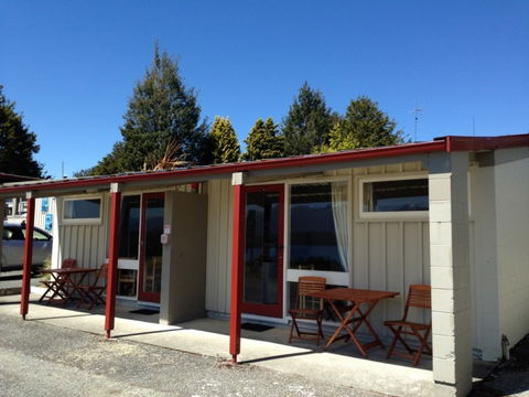 Manapouri Lakeview Motor Inn - Accommodation New Zealand 19