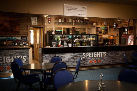 Ranfurly Hotel - Accommodation New Zealand 1