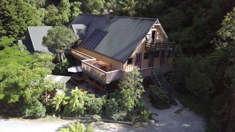 River Valley Adventure Lodge - Accommodation New Zealand 5