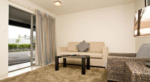 Sea Spray Suites - Heritage Collection - Accommodation New Zealand 13