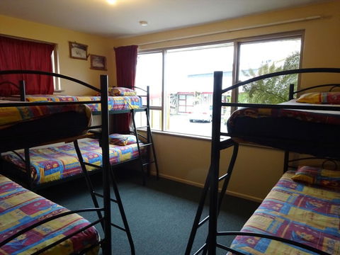 Glow Worm Accommodation - Accommodation New Zealand 5