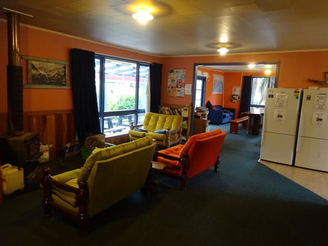 Glow Worm Accommodation - Accommodation New Zealand 0