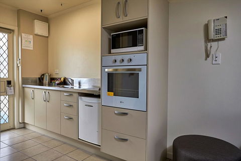 The White Morph - Heritage Collection - Accommodation New Zealand 9
