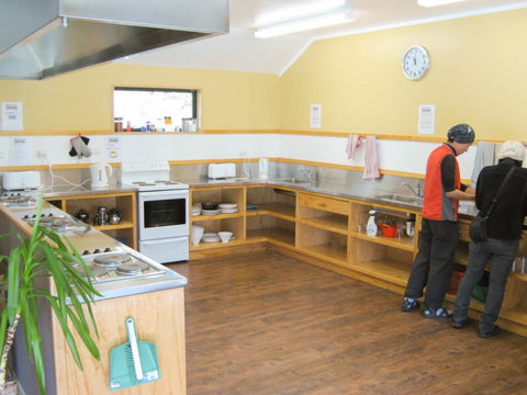 YHA Arthurs Pass - Accommodation New Zealand 4