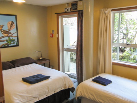 YHA Arthurs Pass - Accommodation New Zealand 2