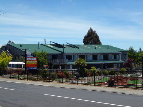 YHA National Park, National Park Backackers - Accommodation New Zealand 0