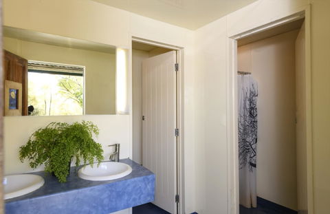 YHA Kinloch Lodge - Accommodation New Zealand 10