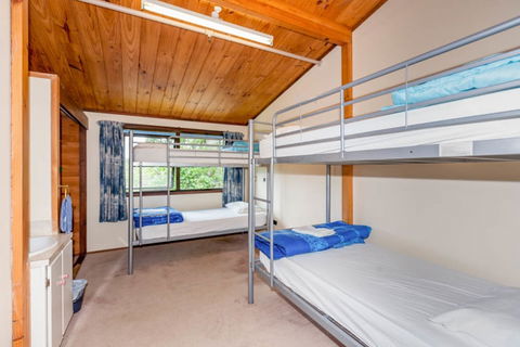 YHA New Plymouth, Sunflower Lodge - Accommodation New Zealand 5