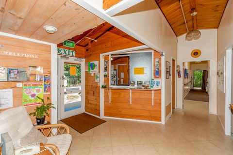 YHA New Plymouth, Sunflower Lodge - Accommodation New Zealand 6