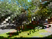 YHA Golden Bay Annies Nirvana Lodge