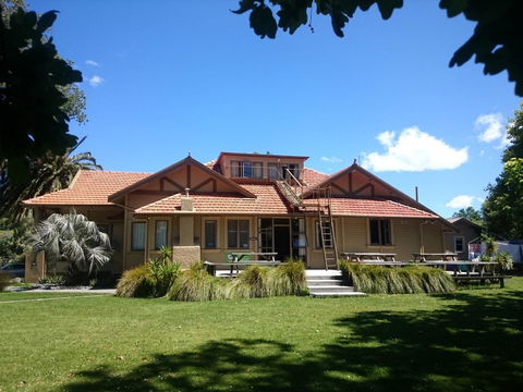 YHA Gisborne - Accommodation New Zealand 0