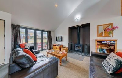 LAKE VILLA 464