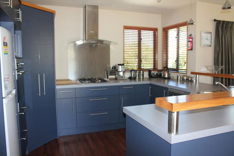 10 Tarndale Place - Accommodation New Zealand 2