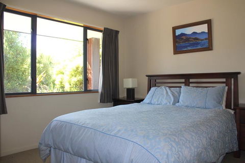 10 Tarndale Place - Accommodation New Zealand 1