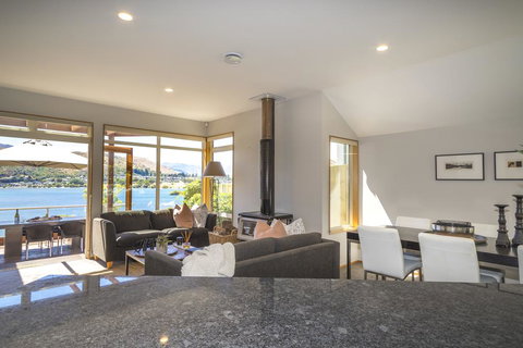 135 Peninsula - Accommodation New Zealand 3