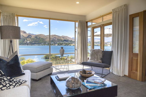 135 Peninsula - Accommodation New Zealand 0