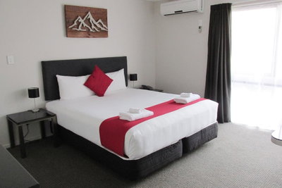 136 On Bealey Motel