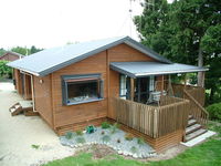 13a Leamington Street