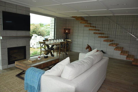 157 Field Way Luxury Lodge - Accommodation New Zealand 1