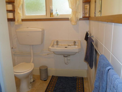 15a Jollies Pass Rd - Accommodation New Zealand 3