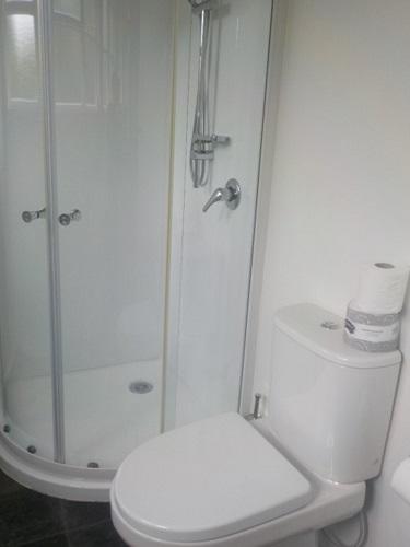 16 Torquay Tce - Accommodation New Zealand 3