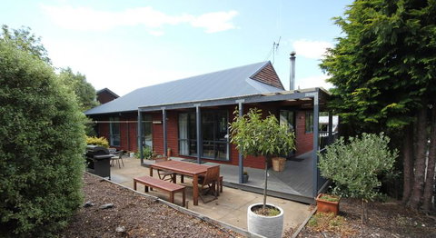 17 Chisholm Crescent - Accommodation New Zealand 0