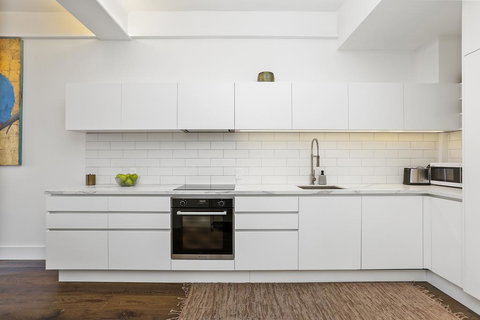 2 Bedroom Britomart Beauty! - Accommodation New Zealand 1