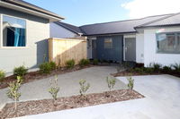 2 Brm Apartment 4 on Jones Crescent