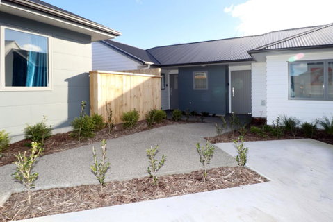 2 Brm Apartment 4 On Jones Crescent - Accommodation New Zealand 0