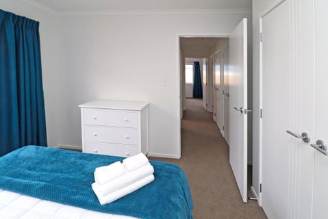 2 Brm Apartment 4 On Jones Crescent - Accommodation New Zealand 2