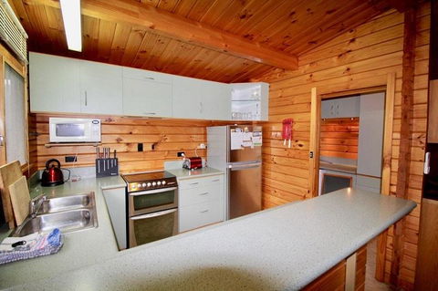 20 Bristol Street - Accommodation New Zealand 3