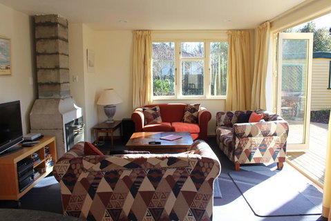 22c Scarborough Tce - Accommodation New Zealand 1