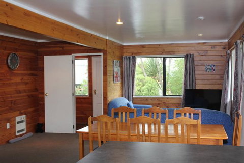 23 Caverhill Close - Accommodation New Zealand 3