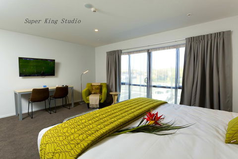 239 On Lincoln Motel - Accommodation New Zealand 0