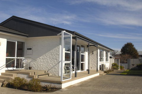 295 On Tay Motel - Accommodation New Zealand 0