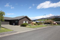 3 Grantham Drive