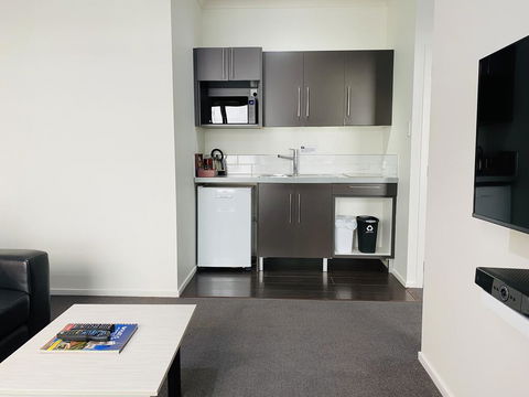 315 Euro Motel And Serviced Apartments - Accommodation New Zealand 1