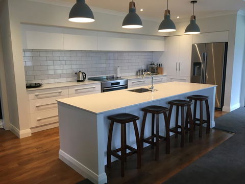 4 Bedroom On North West Arch - Free Wifi - Accommodation New Zealand 0