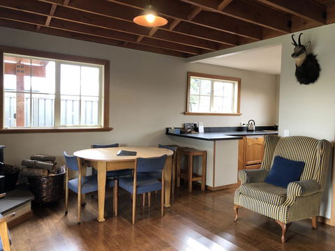 4 Season Retreat - Accommodation New Zealand 2