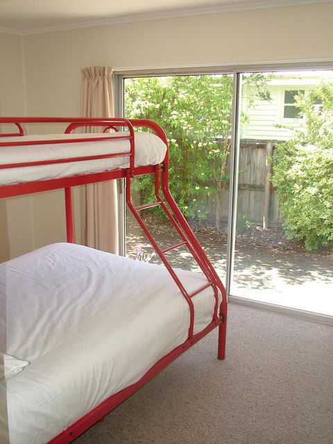44 Scarborough Tce - Accommodation New Zealand 3