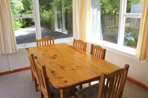 44 Scarborough Tce - Accommodation New Zealand 1