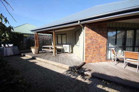 4a Bath Street - Accommodation New Zealand 0