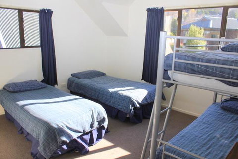 52b Conical Hill Road - Accommodation New Zealand 1
