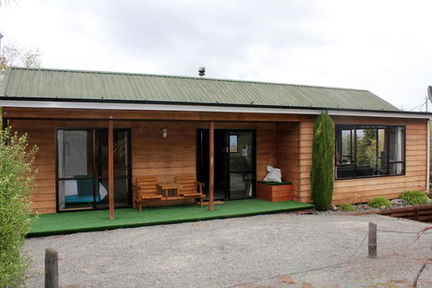7 Alpine Avenue - Accommodation New Zealand 0