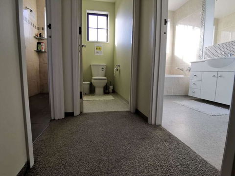 7Vhouse-Lake Side(big B&B Home) - Accommodation New Zealand 1