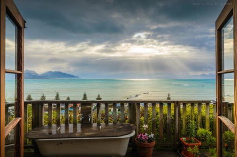 A Room With A View - Accommodation New Zealand 0